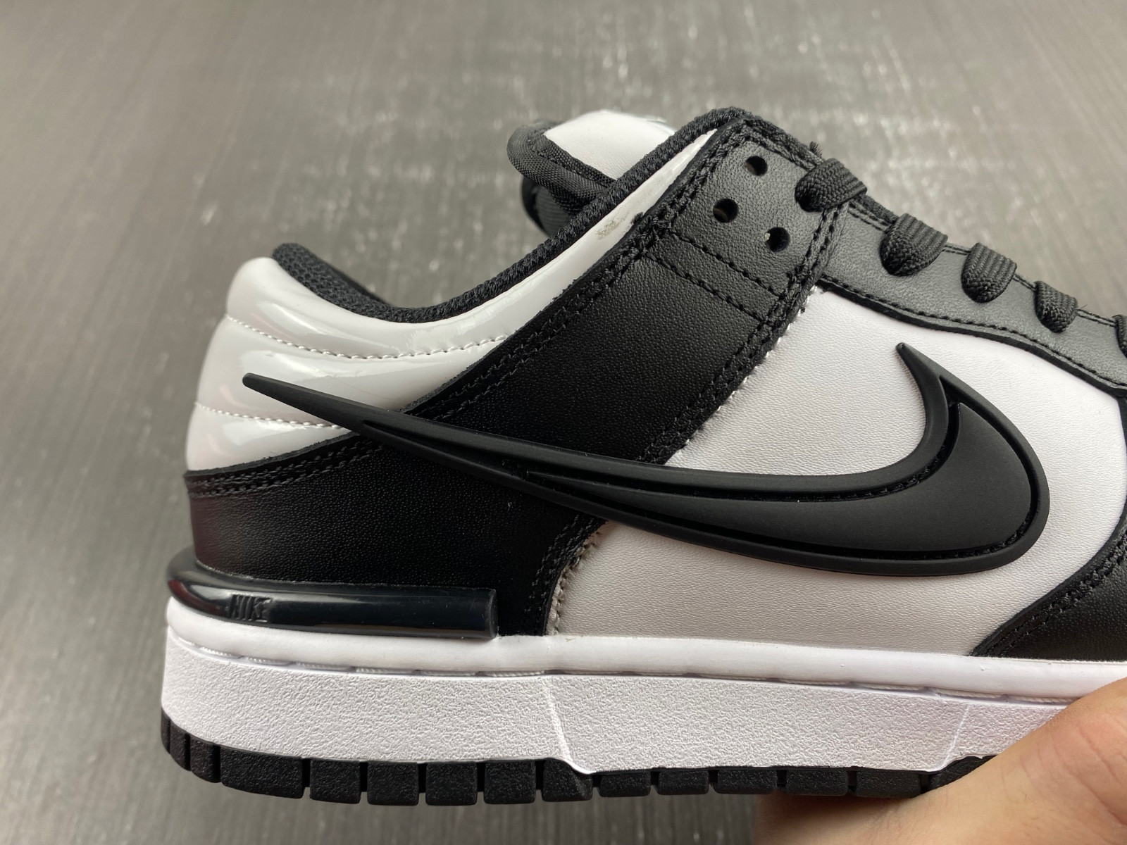 Nike Dunk Low Twist “Panda” DZ2794-001