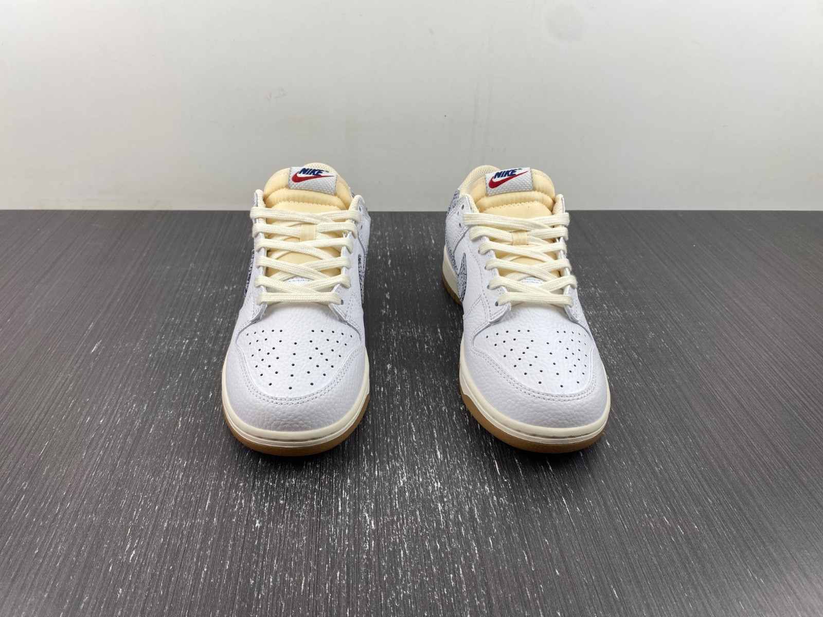 Nike Dunk Low “Washed Denim” FN6881-100