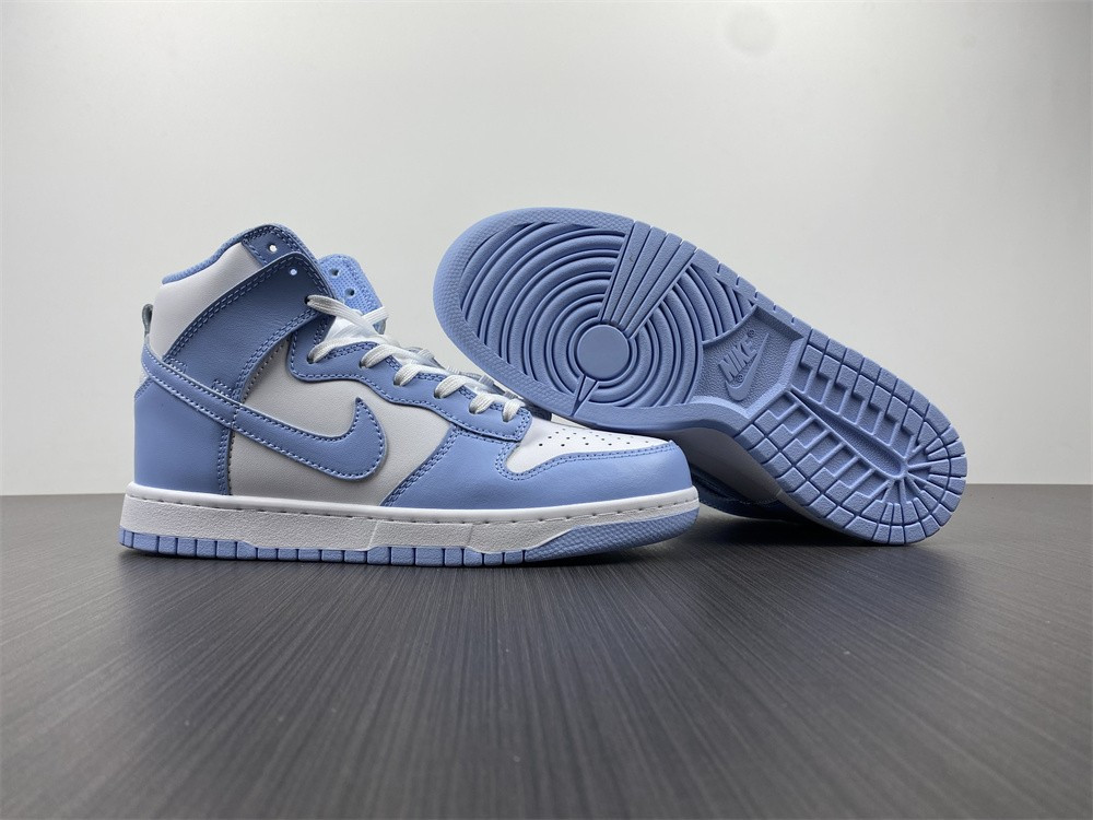 Nike Dunk High WMNS “Aluminum” DD1869-107