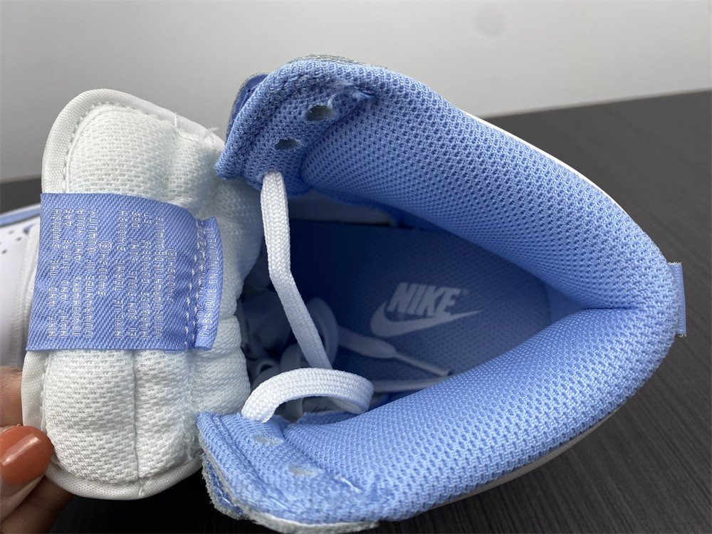 Nike Dunk High WMNS “Aluminum” DD1869-107