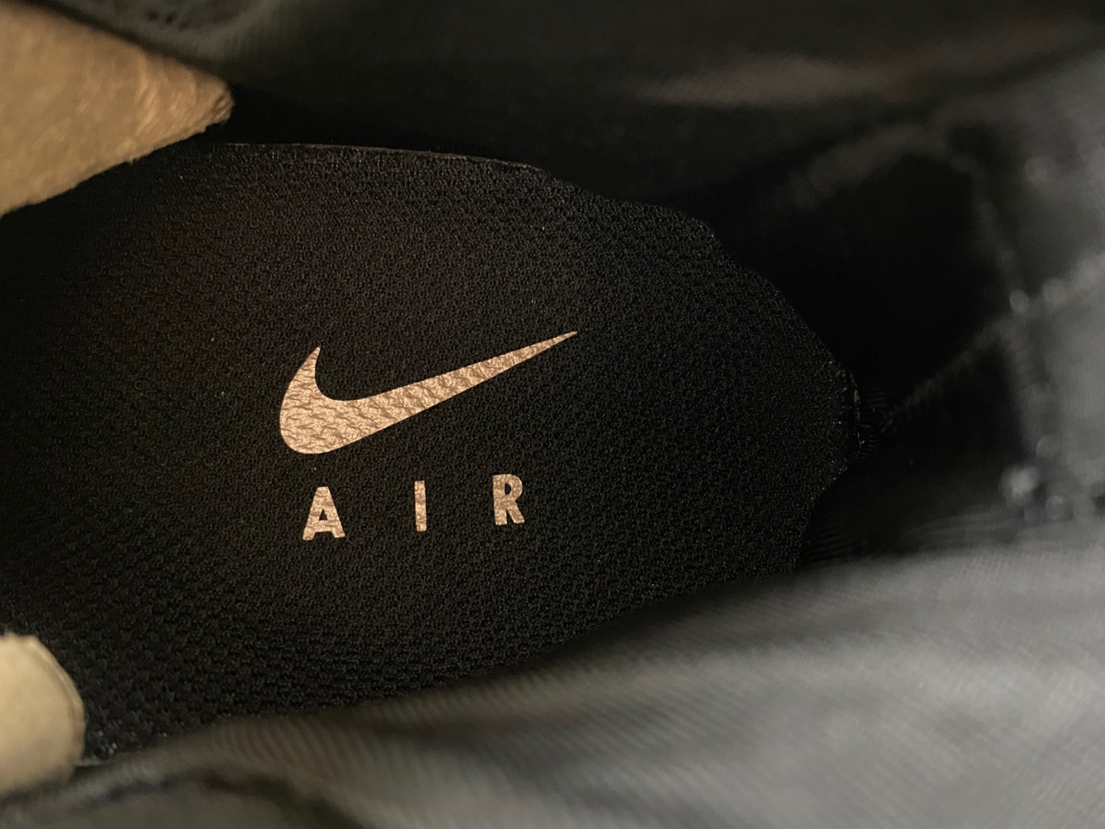 Nike Air Foamposite One “Metallic Copper FZ9902-001