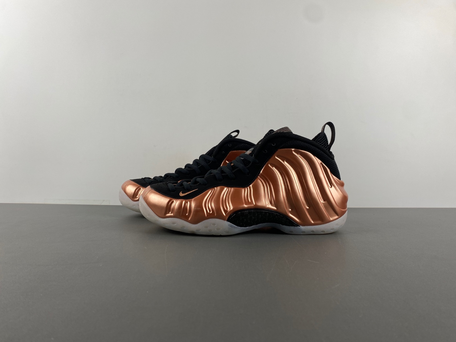 Nike Air Foamposite One “Metallic Copper FZ9902-001