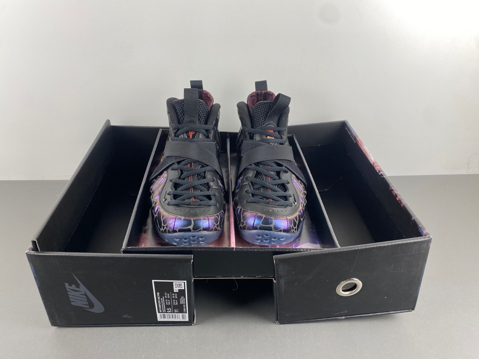 Nike Air Foamposite FQ9050-400