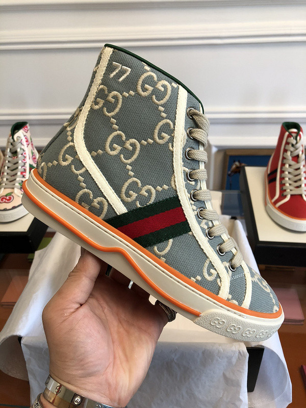GC Sneakers