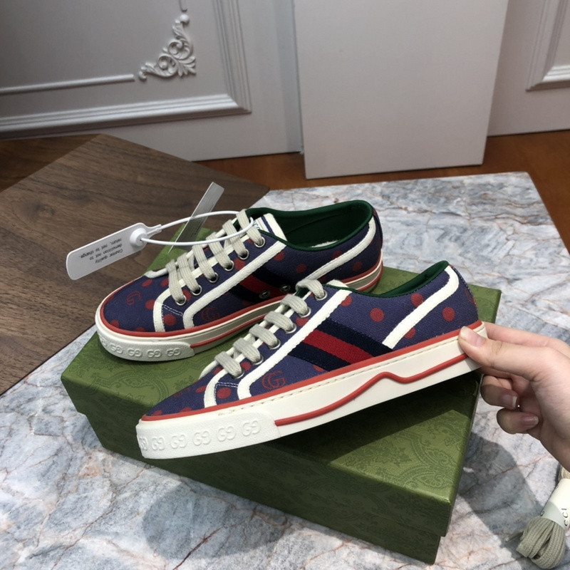 GC Sneakers