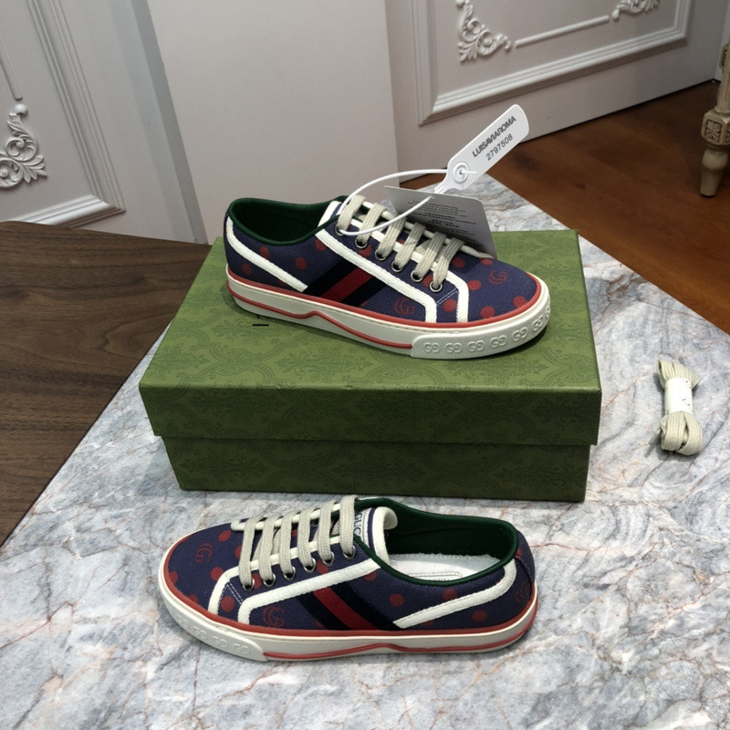 GC Sneakers