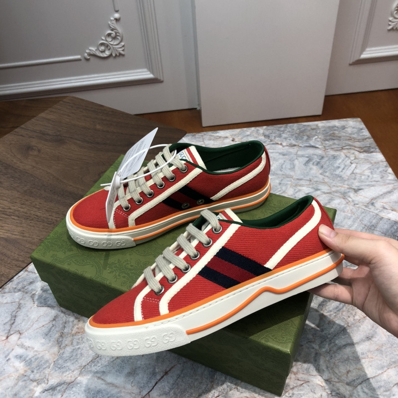 GC Sneakers