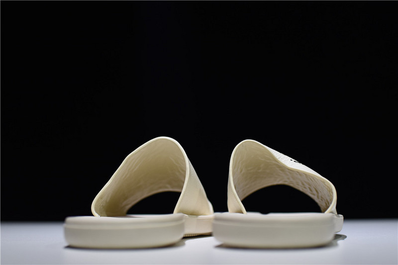 GC Leather SLIDE SANDAL WHITE WITH TIGER WOMENS 1K969E 3F7U F0089