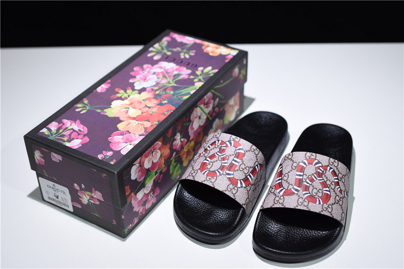 GC Leather SLIDE SANDAL with SNAKE