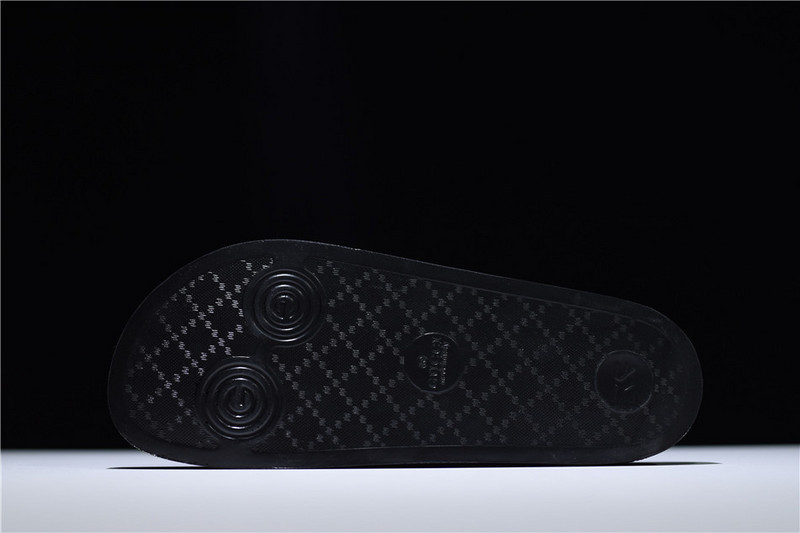 GC Leather SLIDE SANDAL with TIGER 456234 K5Y00 8919