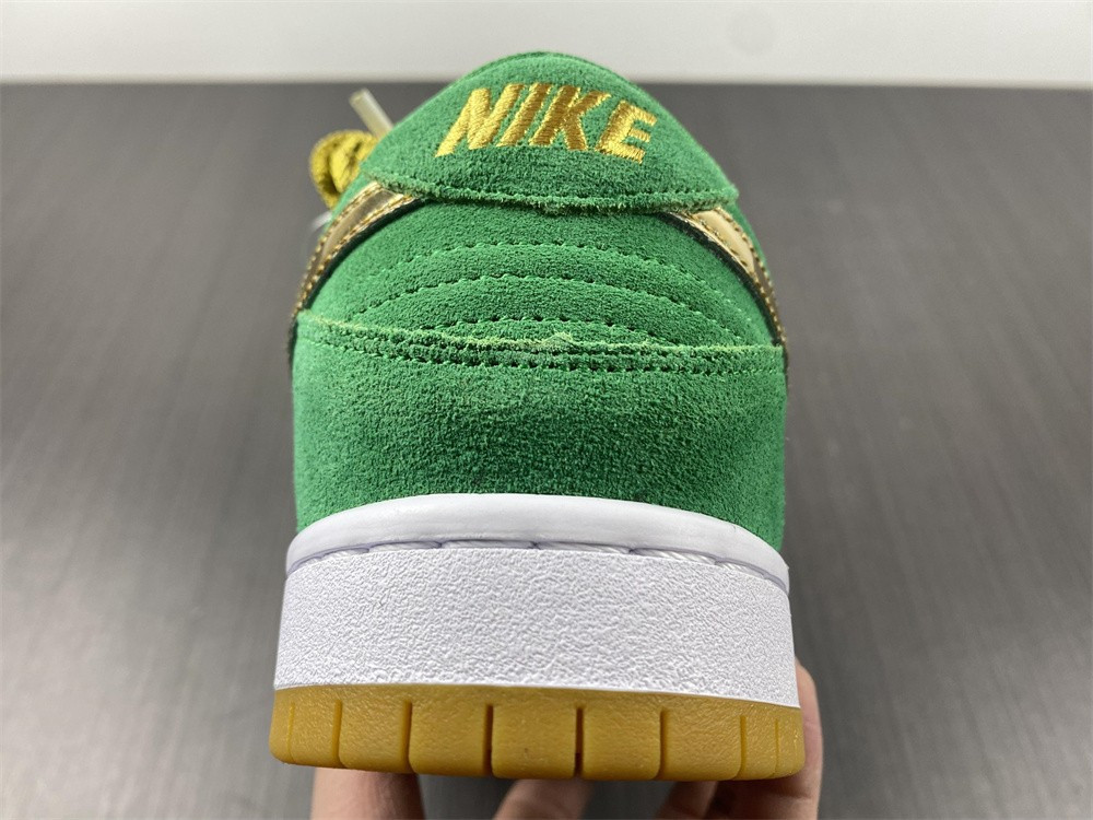 Nike Dunk Low Pro St.Patrick