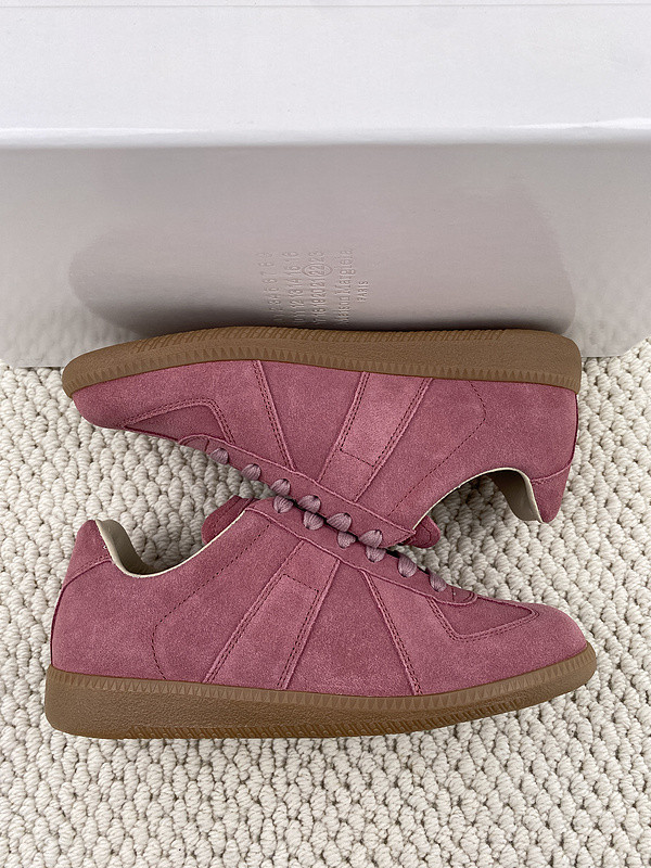 ma*s*n Ma*i*la sneakers