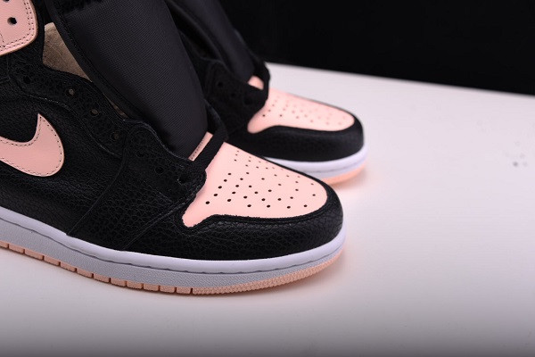 Air Jordan 1 Retro High Black Crimson Tint 555088-081
