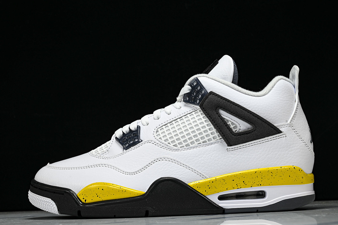 Air Jordan 4 "Rare Air" Tour Yellow IO2463-102