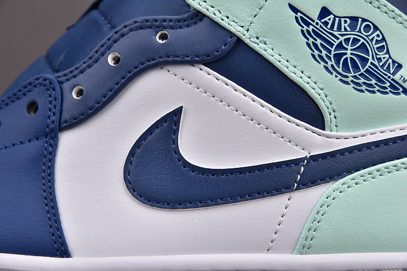 Air Jordan 1 Mid “Blue Mint” 554724-413