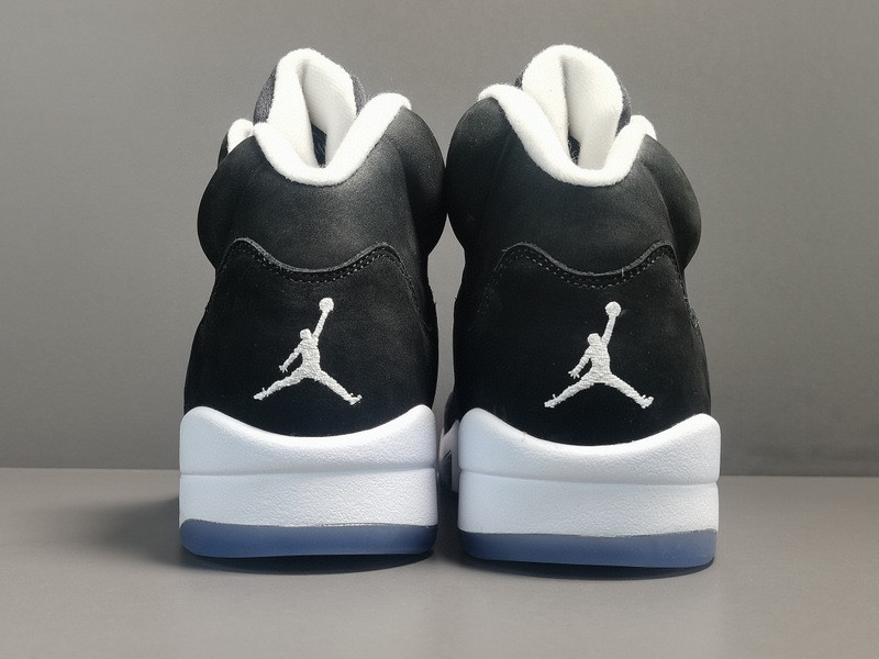 Air Jordan 5 Retro “Moonlight” CT4838-011