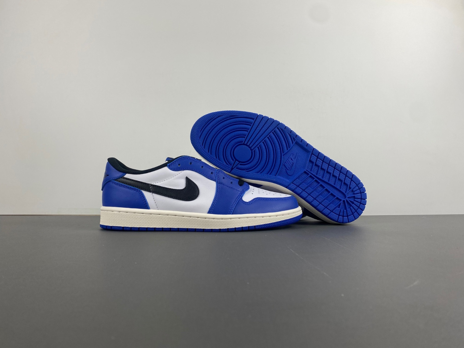 Air Jordan 1 Low OG “Game Royal” CZ0790-140