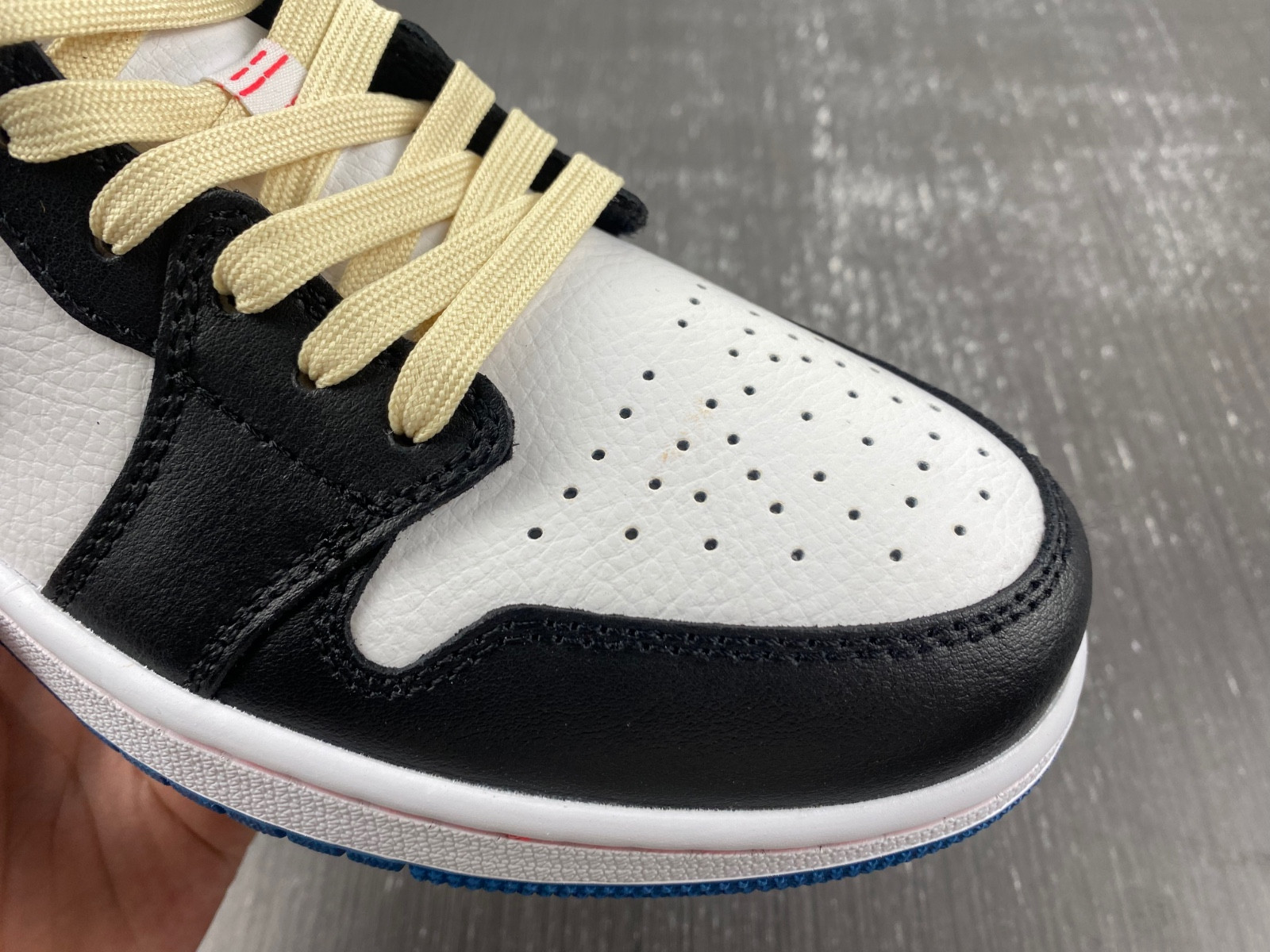Air Jordan 1 Low SE FV3622-141