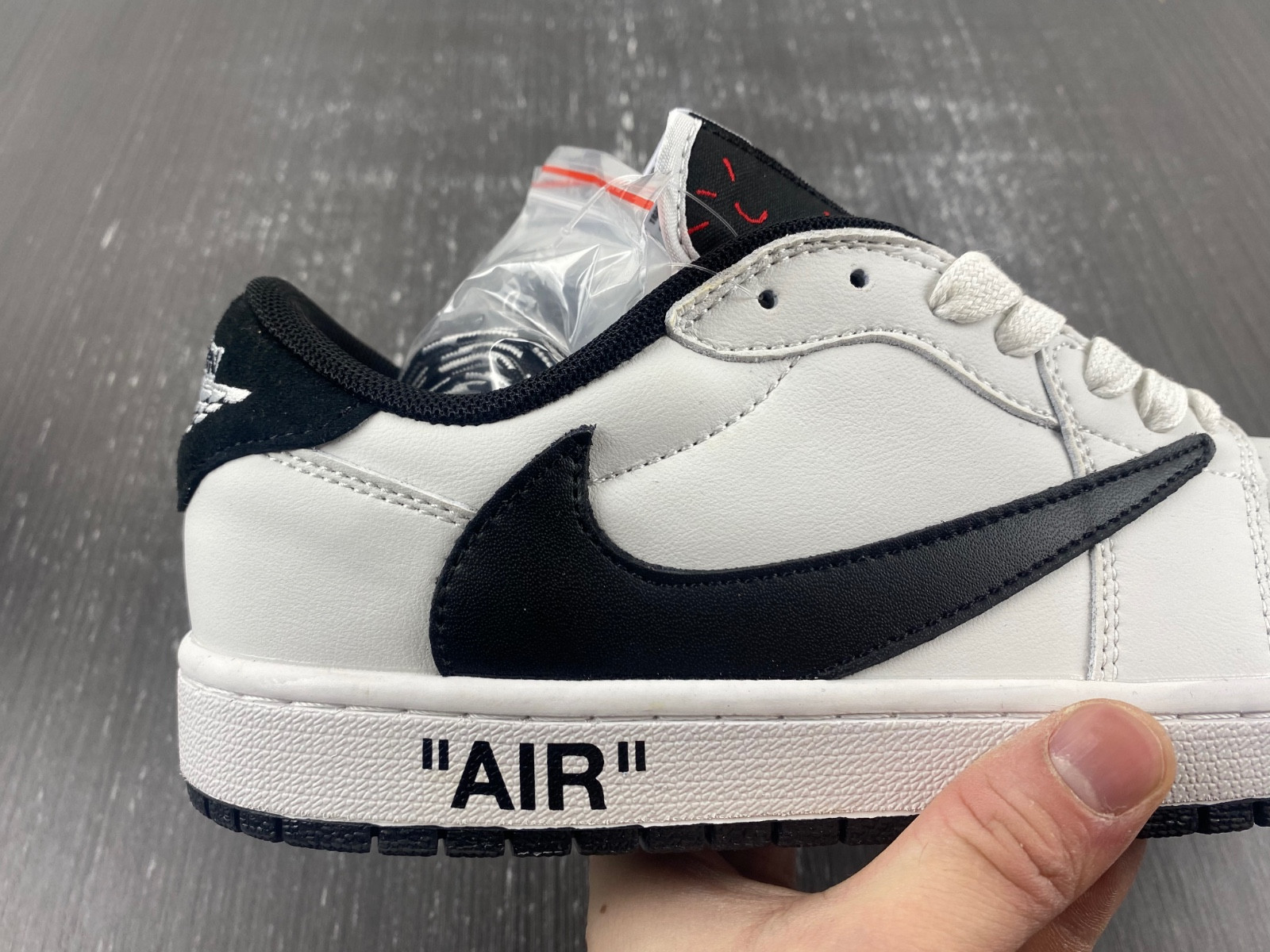 OFF-WHITE x Travis Scott x Air Jordan 1 OW DM7888-180
