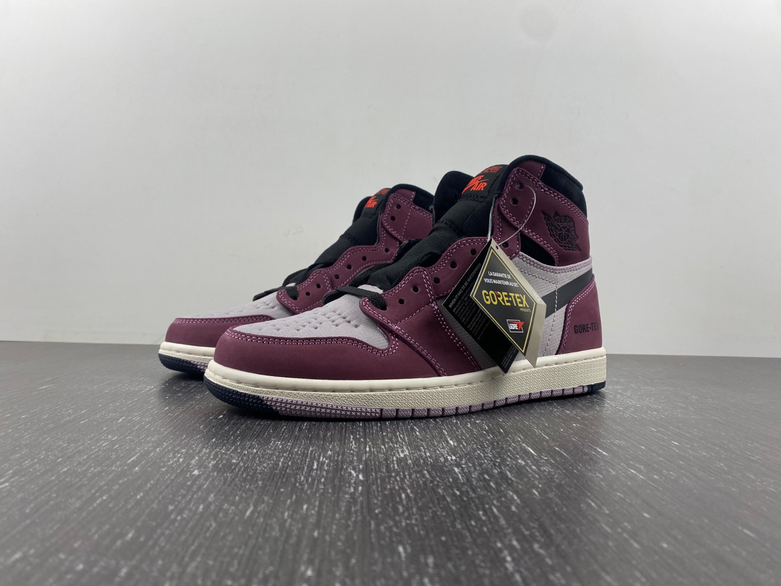 AIR JORDAN 1 HIGH ELEMENT GORE-TEX ''LIGHT BORDEAUX'' DB2889-500