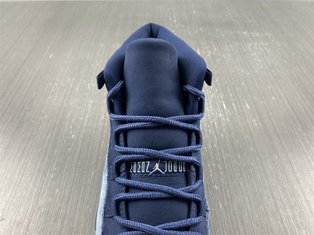 Air Jordan 11 Velvet WMNS “Midnight Navy” AR0715-441