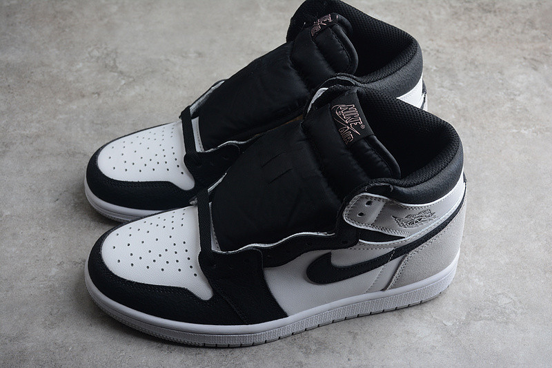 Air Jordan 1 High OG “Grey Fog” 555088-108