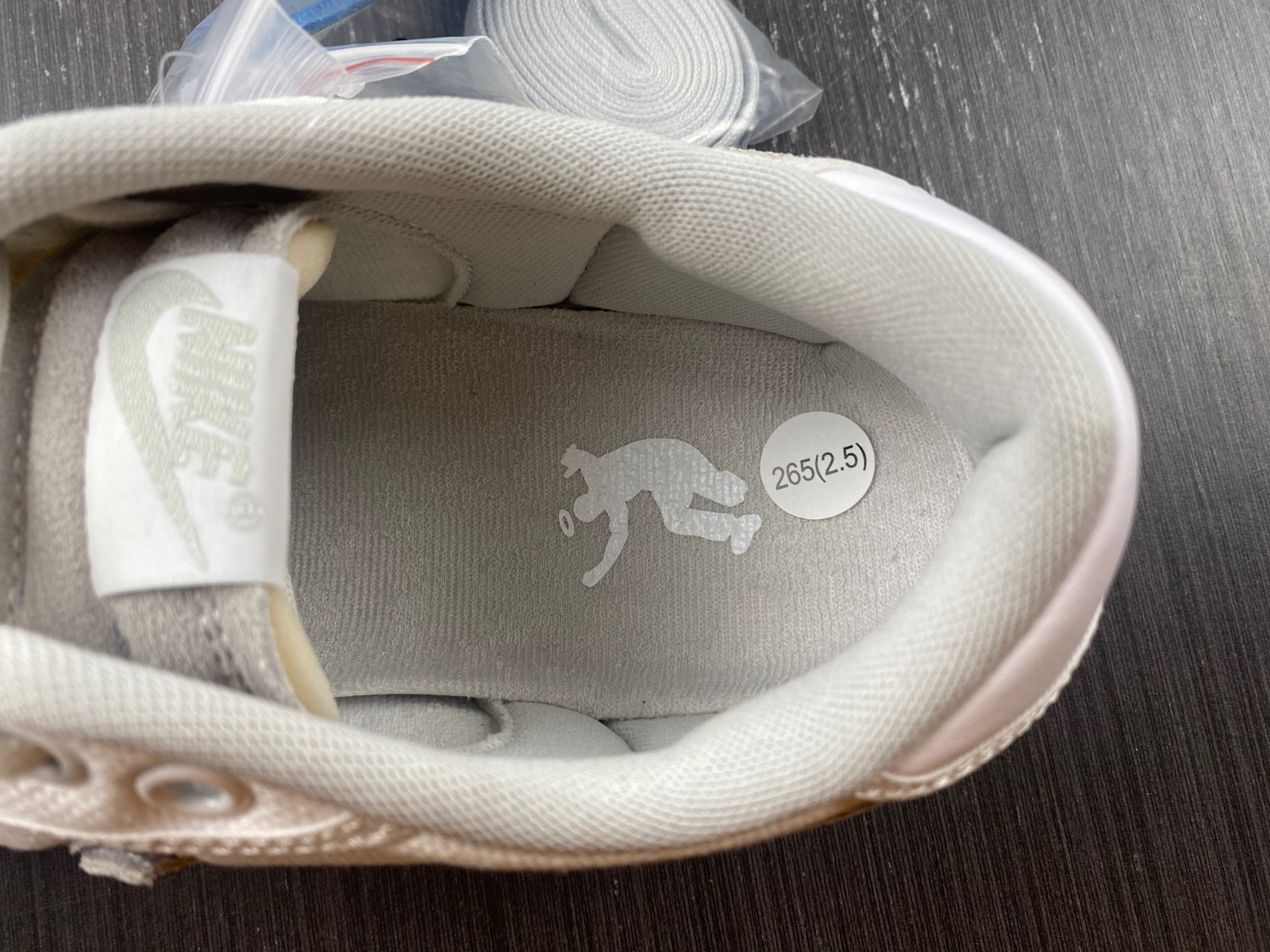 Union x AJKO 1 Low DO8912-101