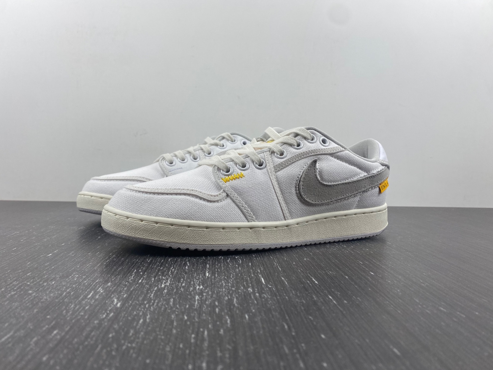Union x AJKO 1 Low DO8912-101