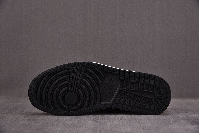 Air Jordan 1 Low OG “Bleached Coral” CZ0790-061