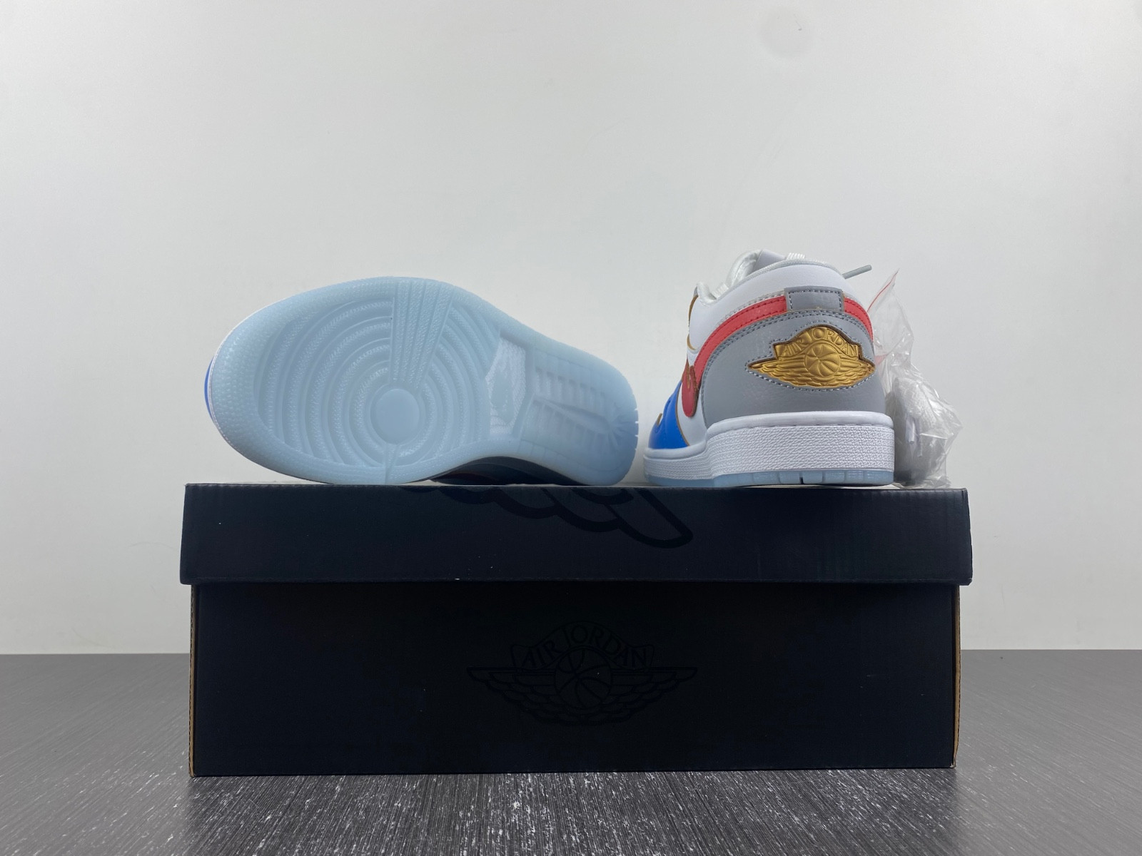 Air Jordan 1 Low “Philippines” FN8901-164