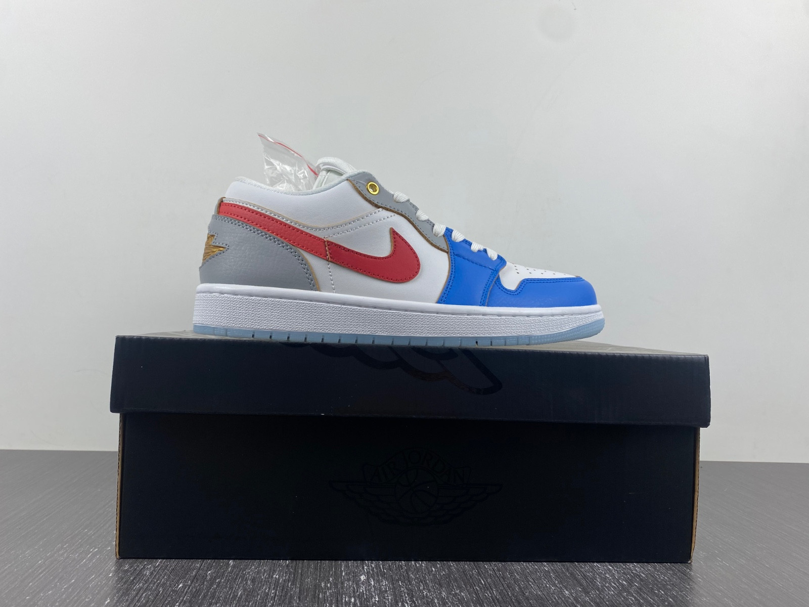 Air Jordan 1 Low “Philippines” FN8901-164