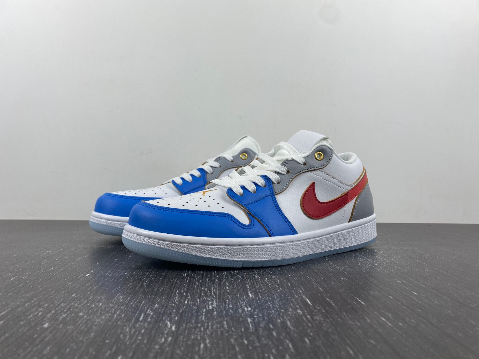 Air Jordan 1 Low “Philippines” FN8901-164