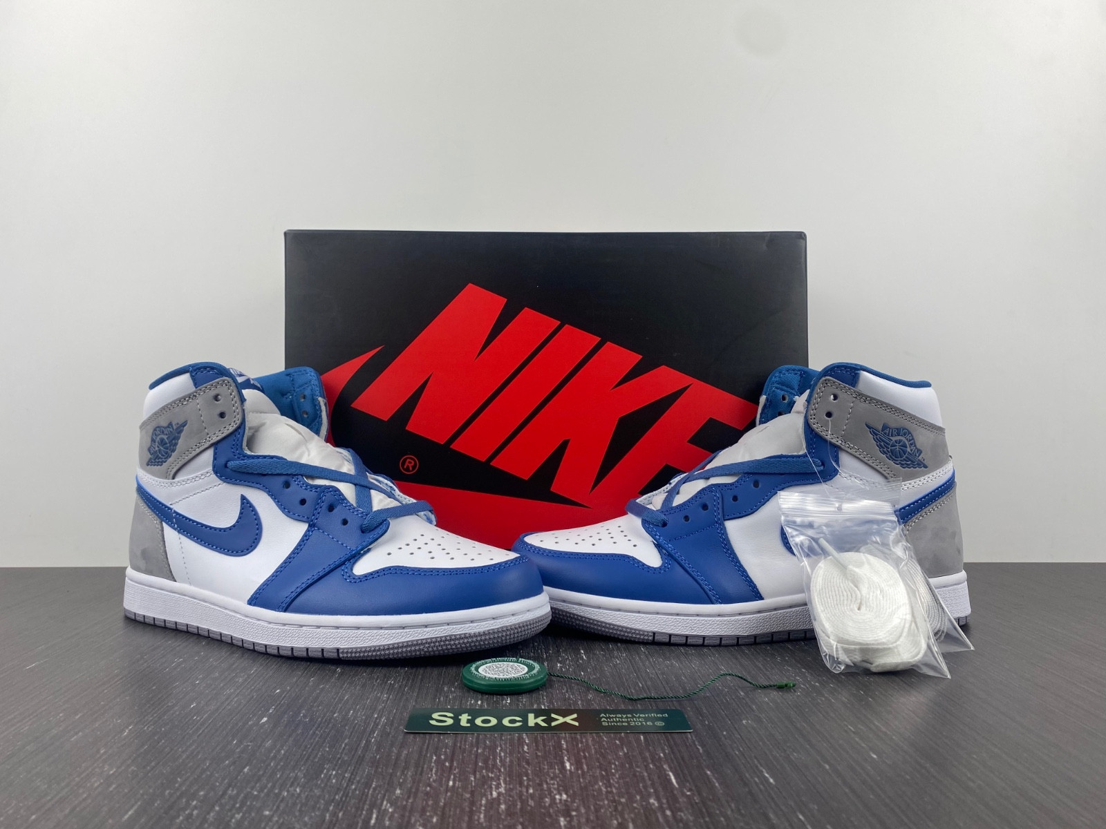 Air Jordan 1 High OG “True Blue” DZ5485-410