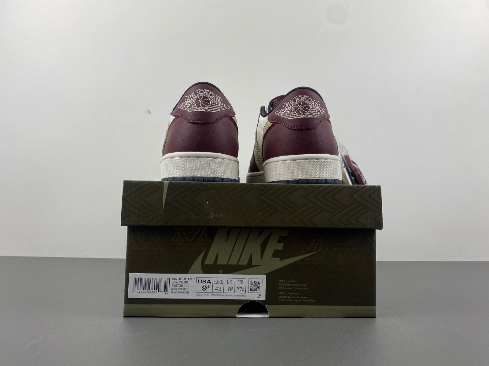 Air Jordan 1 Low OG “Year of the Dragon FJ5735-100