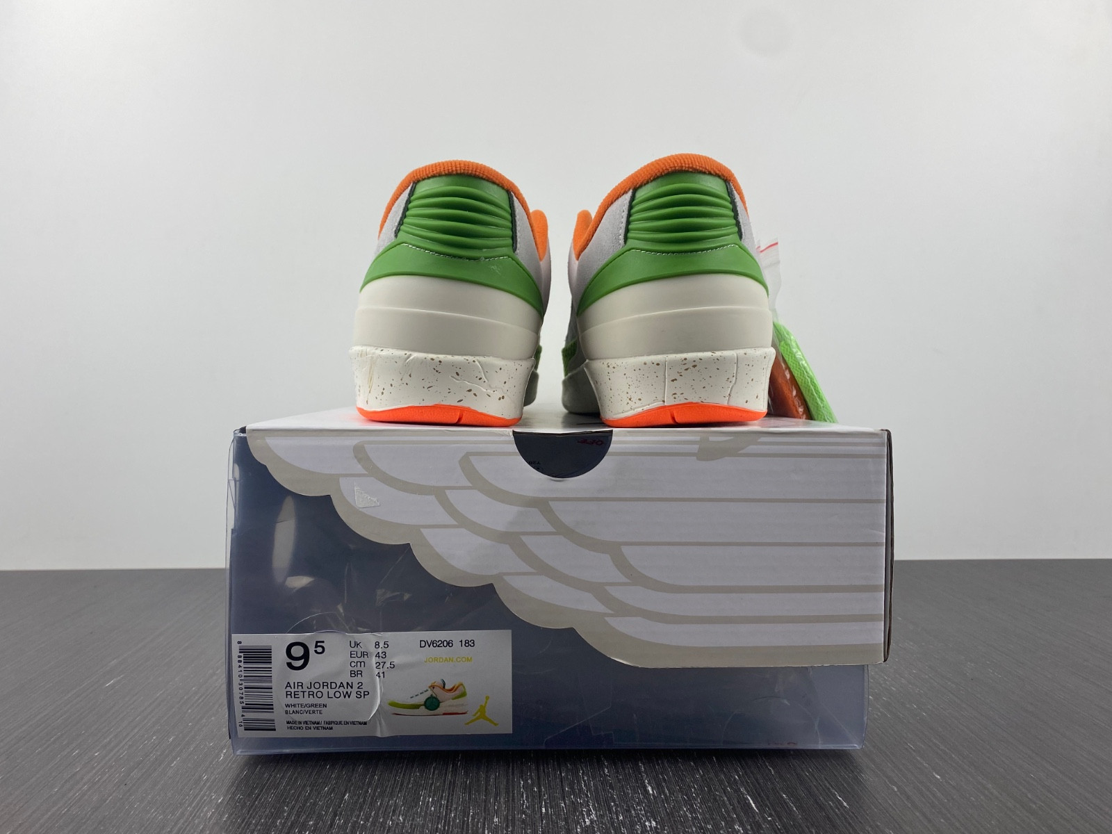 Titan x Air Jordan 2 Low WMNS DV6206-183