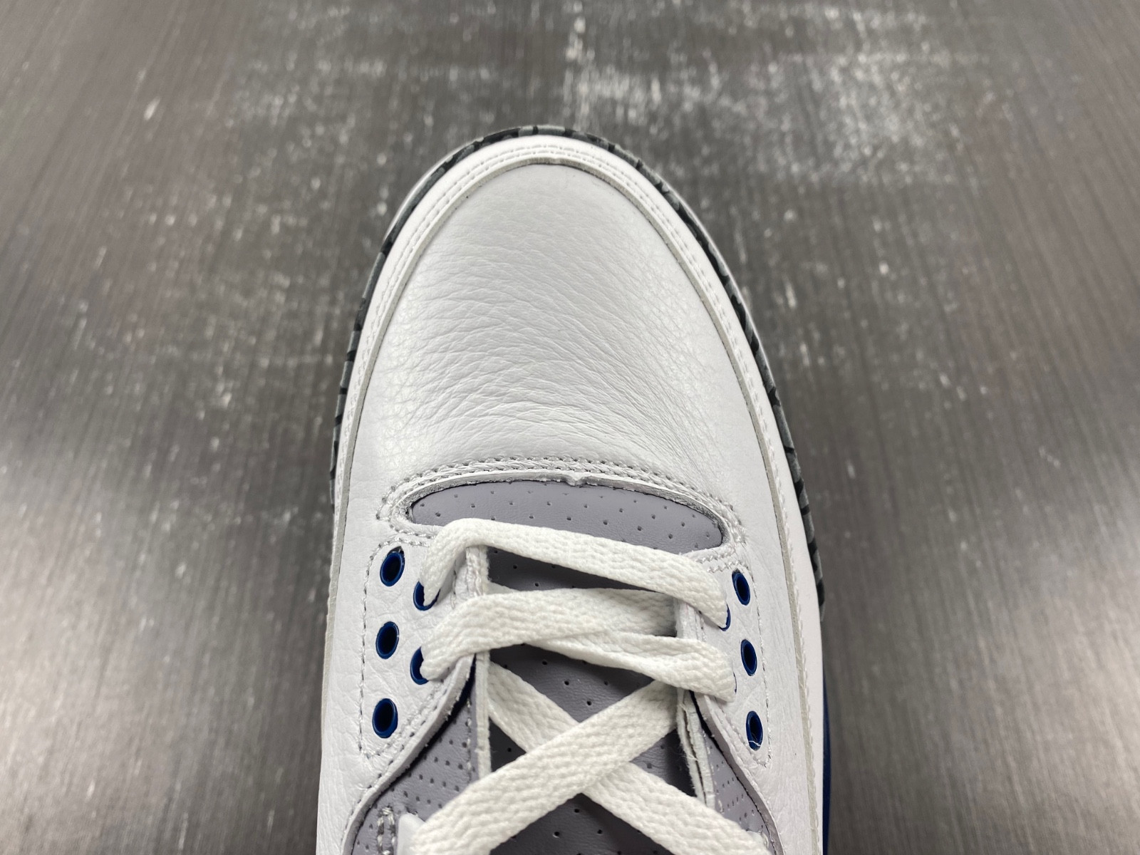 Air Jordan 3 “Midnight Navy” CT8532-140