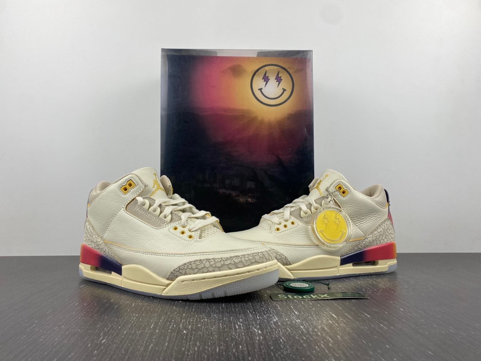 J Balvin x Air Jordan 3 “Medellín Sunset” FN0344-901