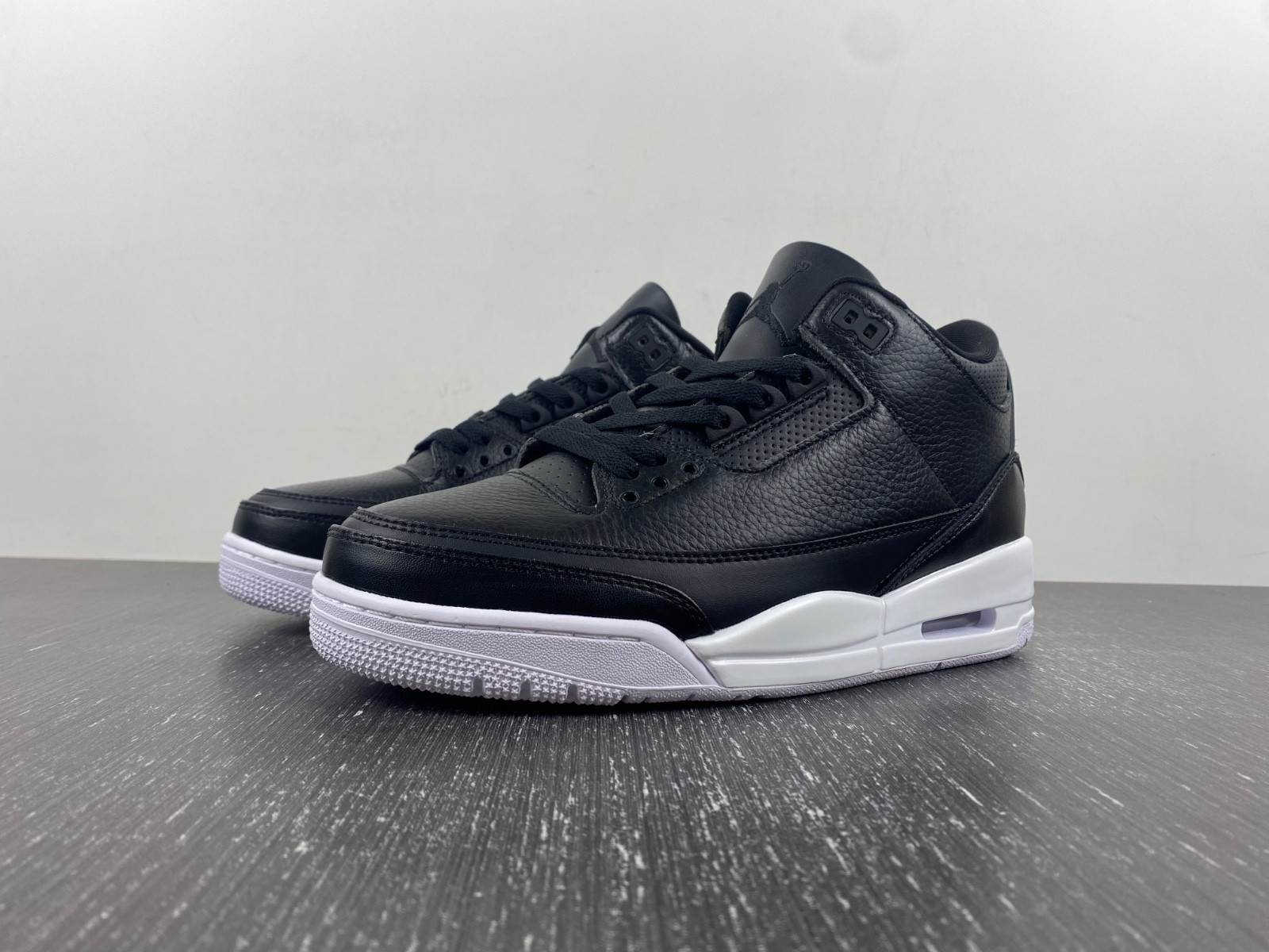 Air Jordan 3 “Cyber Monday” 136064-020