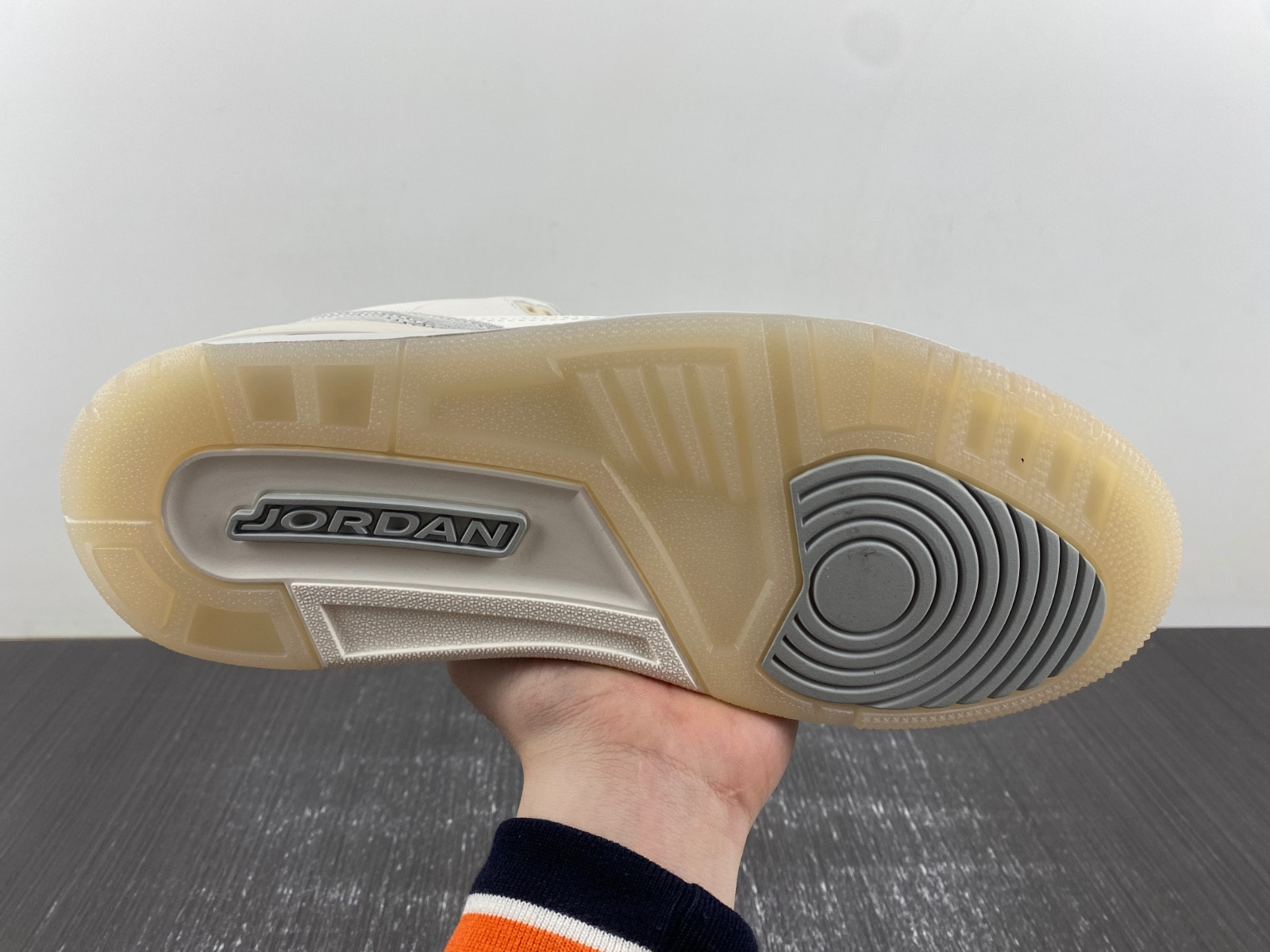 Air Jordan 3 Craft “Ivory” FJ9479-100