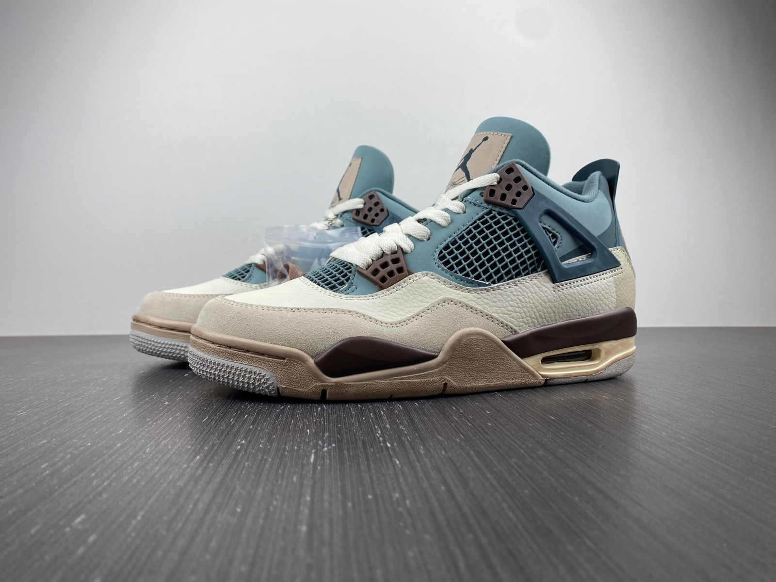 Jordan 4 X Snorlax