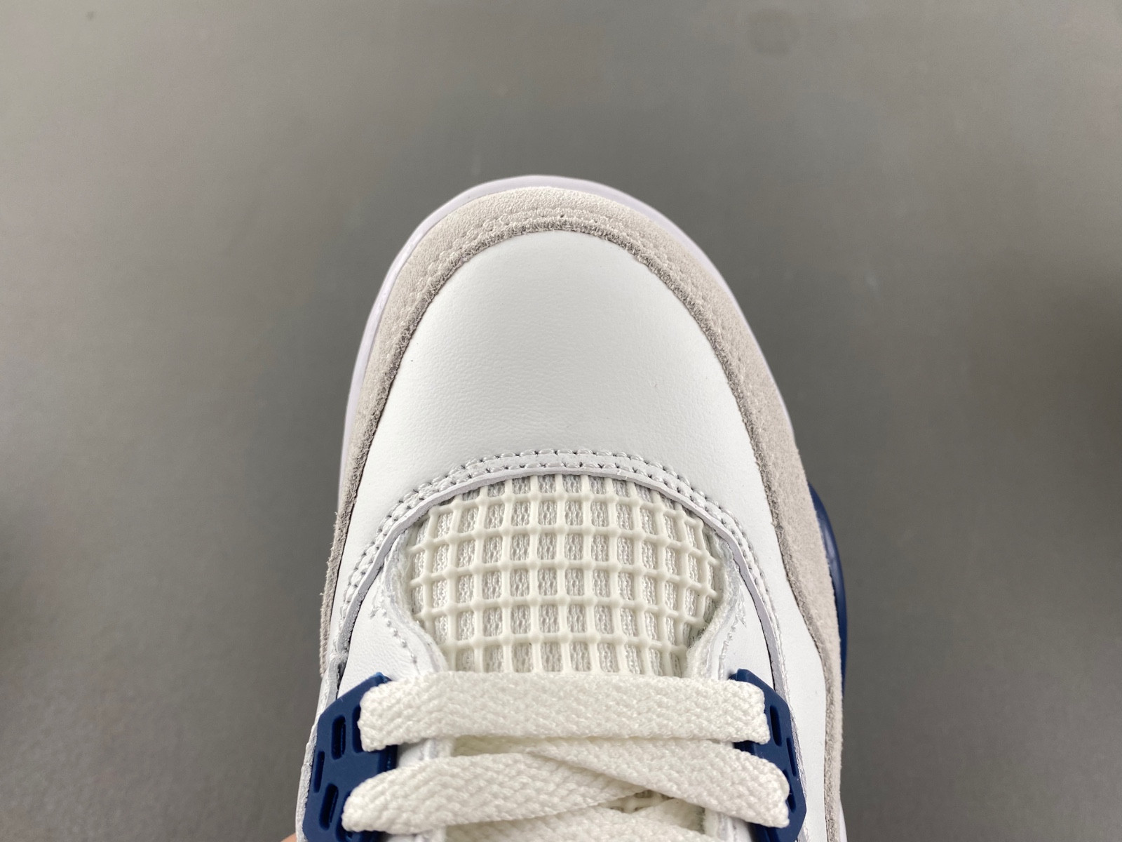 Nike SB x Air Jordan 4 “Navy DR5415-100