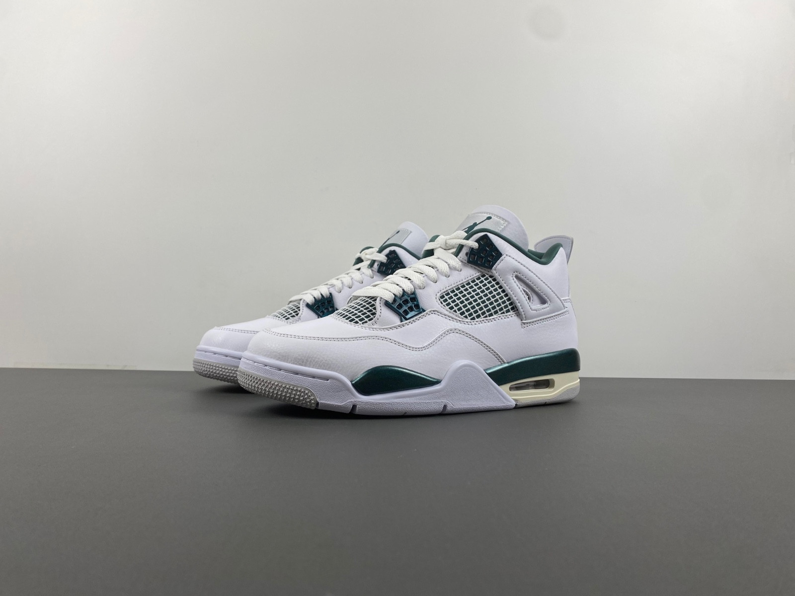 Air Jordan 4 “Oxidized Green” FQ8138-103