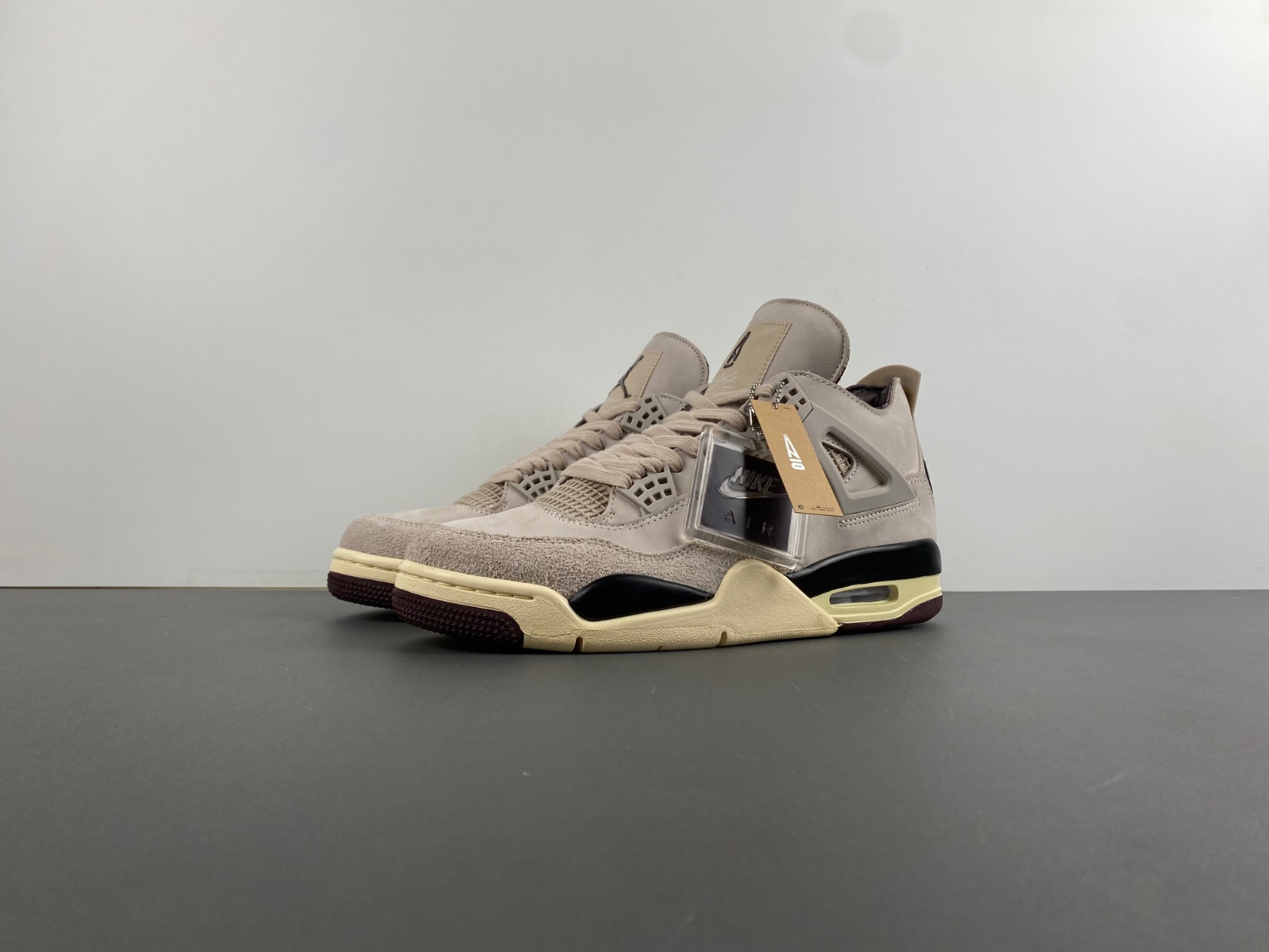 A Ma Maniere x Air Jordan 4 “While You Were Sleeping”FZ4810-200