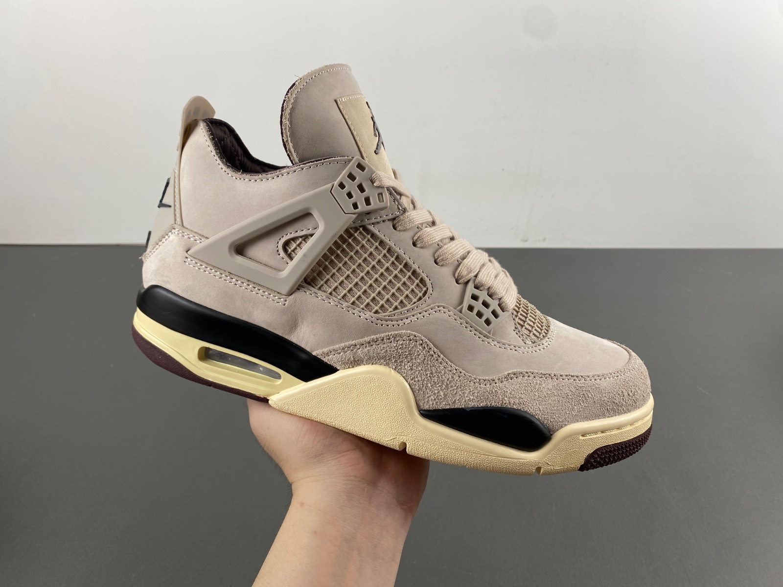A Ma Maniere x Air Jordan 4 “While You Were Sleeping”FZ4810-200