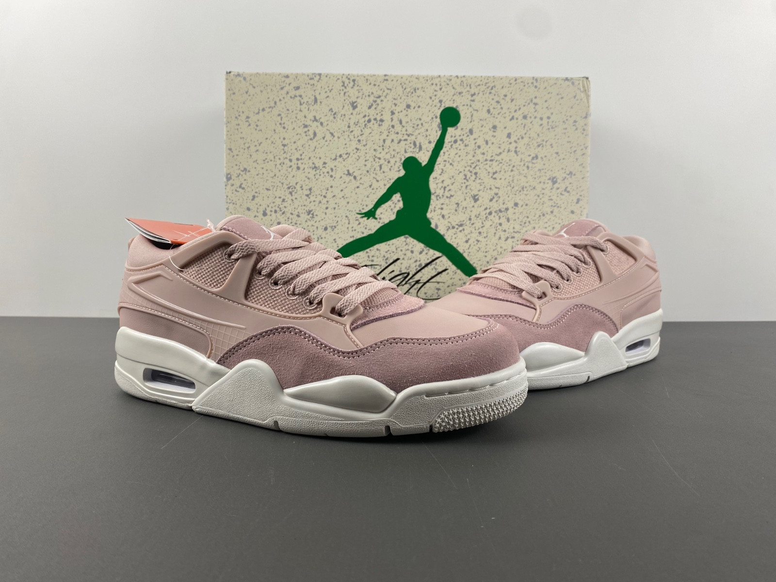 Air Jordan 4 PM “Pink Oxford” (W)  FQ7940-600