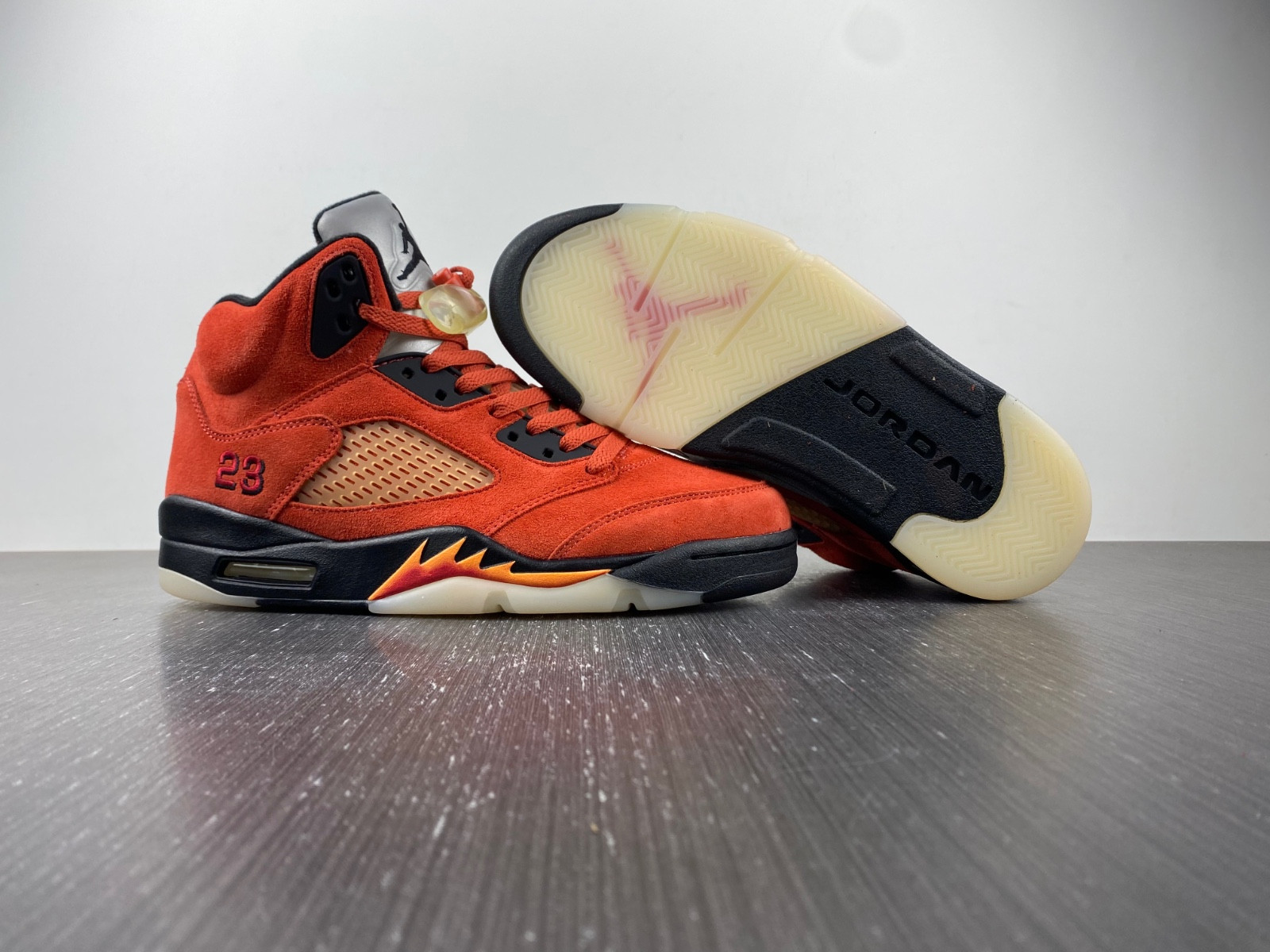 Jordan 5 Retro Dunk on Mars  DD9336-800
