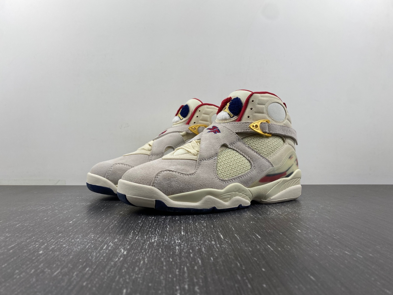 SoleFly x Air Jordan 8 “Mi Casa Es Su Casa” FJ2850-107