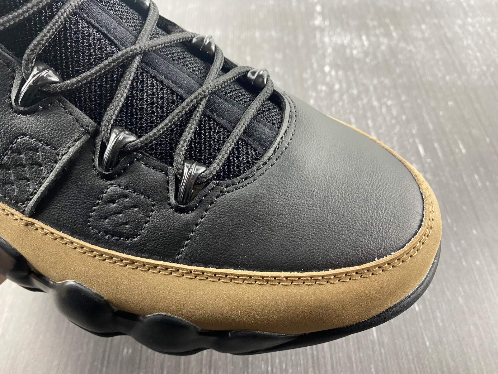 Air Jordan 9 “Light Olive” CT8019-034