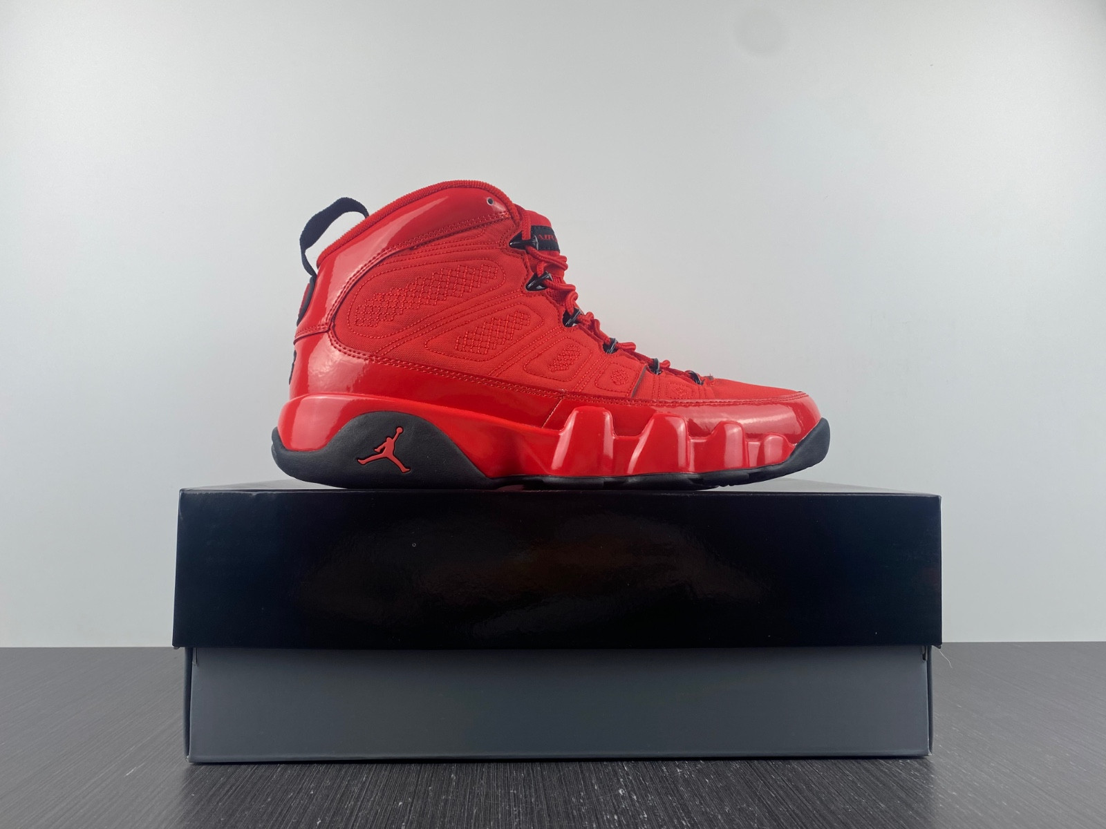 Air Jordan 9 “Chile Red” CT8019-600