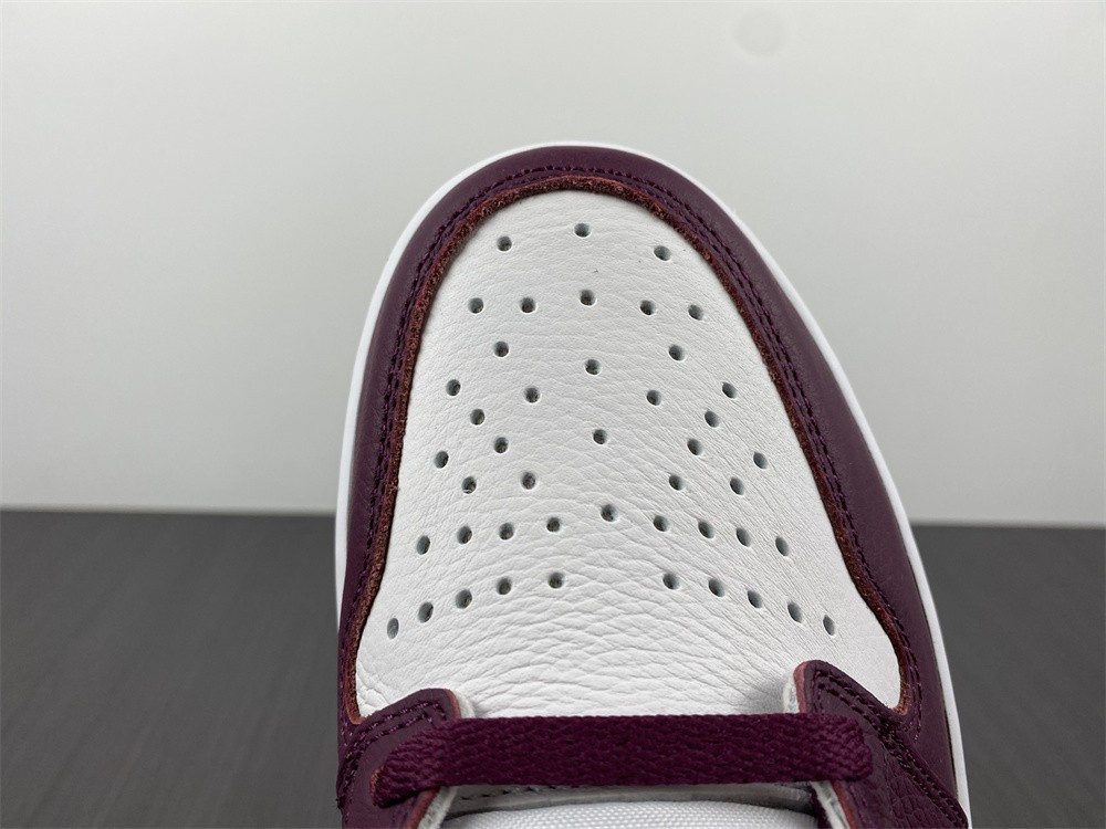 Air Jordan 1 High OG Volt Gold 555088-611